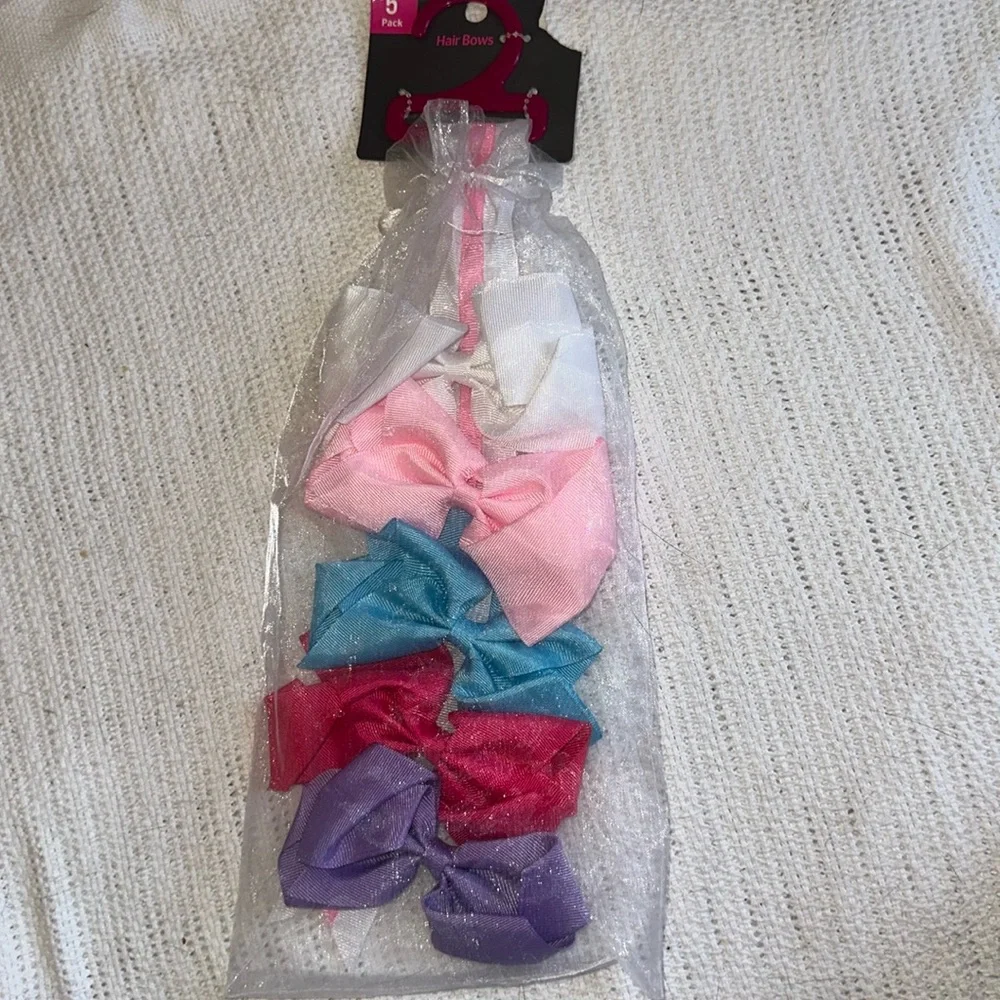 Girls hair bows pack of 5 alligator‎ clip on holder